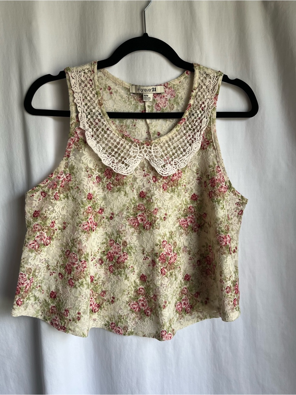 Forever 21 Cream Floral Tank with Lace Peter Pan Collar cottagecore